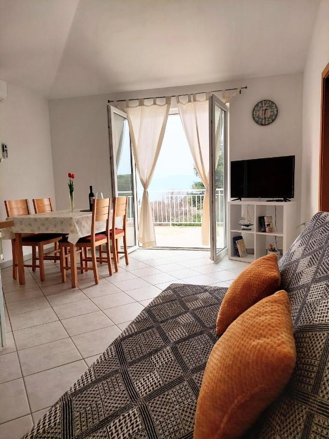 Apartments Dia ザオストログ エクステリア 写真